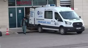 Antalya'da 3 çocuğunun annesi kadını 17 bıçak darbesiyle hayattan koparan koca tutuklandı