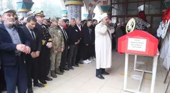 Gölcük'te motosiklet kazasında hayatını kaybeden astsubayın cenazesi Hatay'da defnedildi