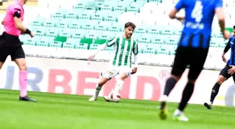 Bursaspor, Karacabey Belediyespor'a 2-1 mağlup oldu