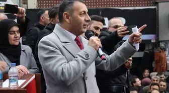 AK Parti Ağrı Belediye Başkan adayı Mehmet Salih Aydın coşkuyla karşılandı