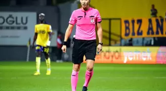 Trendyol Süper Lig'in 22. haftasında Antalyaspor ile Sivasspor arasında çarşamba günü oynanacak maçta hakem Turgut Doman düdük çalacak.