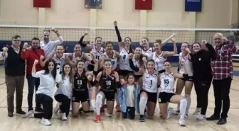 Bilecik Belediyesi Voleybol Spor Kulübü Lideri Devirdi