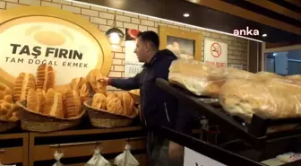 Burhaniye'de Fırıncı, Askıda Ekmek Uygulamasını Devam Ettiriyor