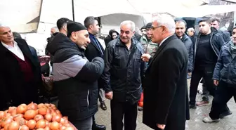 Battalgazi Belediye Başkanı Osman Güder, Semt Pazarı Esnafıyla Bir Araya Geldi