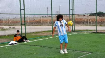 Şanlıurfalı Adam Diego Maradona'ya Benzerliğiyle Şaşırtıyor