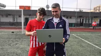 Mersin'de Amatör Futbolcular, Yılın Kareleri Oylamasında Tercih Yaptı