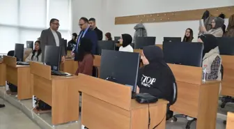 Muş Alparslan Üniversitesi'nde Medya Tasarım Atölyesi Açıldı