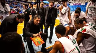 P. Karşıyaka, Fenerbahçe'ye 30 sayı farkla mağlup oldu