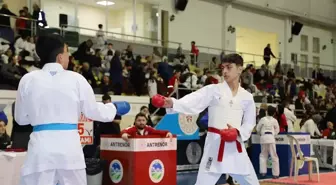 Şehit Emniyet Müdürü Ali Gaffar Okkan'ı Anma Programı Kapsamında Karate Turnuvası Düzenlendi