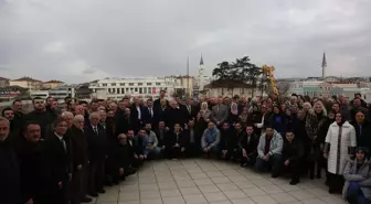 Yusuf Alemdar, partililerle bir araya geldi ve esnafı ziyaret etti