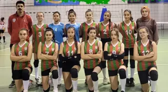 1308 Osmaneli Belediyespor Voleybol Takımı 3. sırada tamamladı