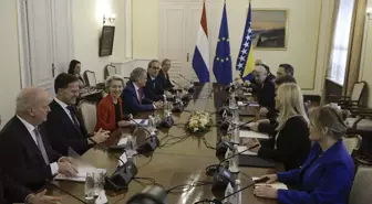 AB Komisyonu Başkanı von der Leyen: Bosna Hersek'i AB'de tek, bölünmez ve egemen devlet olarak görüyoruz