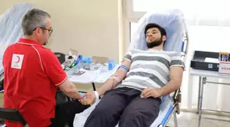 Aydın'da Kan Stokları Kritik Seviyelerde, Vatandaşlardan Kan Bağışı Çağrısı