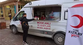 Keşan Belediye Başkanı Yeşilay Danışmanlık Merkezi'ni ziyaret etti