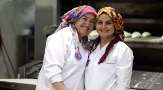Niğde'de Belediye İşletmeciliğindeki Ekmek Fabrikası Kadınların Gelir Kapısı Oldu