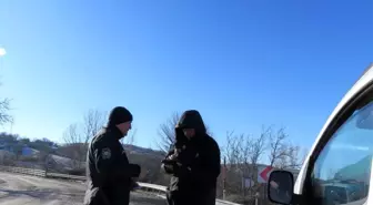 Kırklareli'de trafik denetimlerinde kuralları ihlal eden araçlara ceza uygulandı