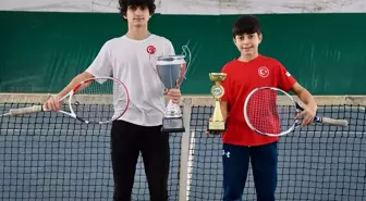 Kocaeli'de Milli Tenisçi Kardeşler Hedeflerine Ulaşmak İçin Çalışıyor