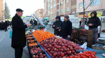 Odunpazarı Belediye Başkanı Salı Pazarını Gezdi