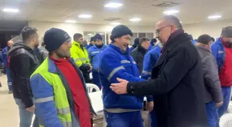 Turgutlu Belediye Başkanı Çetin Akın, Temizlik İşleri personeliyle kahvaltıda buluştu
