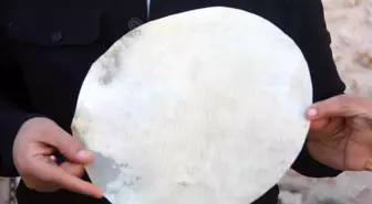 Dolandırıcılar Keçi Derisini Ceylan Derisi İncil'e Dönüştürüyor