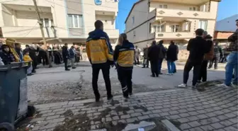 İnegöl'de Ara Sokakta Ölü Bulundu