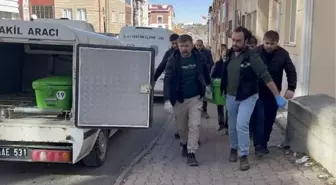 Görme engelli adam evinde ölü bulundu