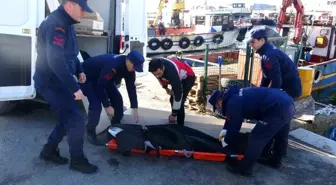 Kartal açıklarında demirleyen yük gemisinin kaptanı hayatını kaybetti