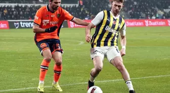 Fenerbahçe ile RAMS Başakşehir Süper Lig'de Karşı Karşıya