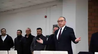Turgutlu Belediye Başkanı Çetin Akın, Fen İşleri ve Park ve Bahçeler Müdürlüğü personeliyle bir araya geldi