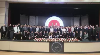 Diyanet İşleri Başkanı Ali Erbaş, İstanbul Recep Tayyip Erdoğan Anadolu İmam Hatip Lisesi öğrencileriyle bir araya geldi