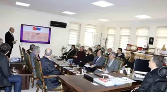 Afyonkarahisar Emirdağ Kaymakamı Okullardaki Başarıyı Değerlendirdi