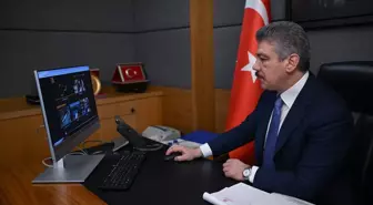 TBMM Adalet Komisyonu Başkanı Cüneyt Yüksel, 2023'e damga vuran fotoğraflara oy verdi