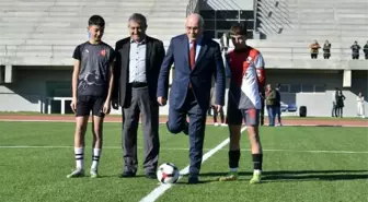 Uşak Üniversitesi, Uşaklı Gençlere Stadyumunu Açtı