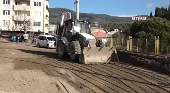 Edremit Belediyesi Avcılar Mahallesi Meydanı Yeniliyor