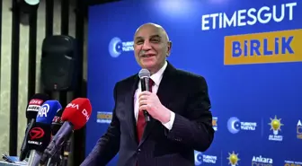 Turgut Altınok, Ankara'da dar gelirliler için sosyal konut yapacaklarını vaat etti