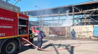 Hatay'ın Payas ilçesinde demir çelik fabrikasında yangın çıktı