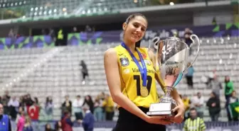 Derya Cebecioğlu VakıfBank'a geri dönüyor