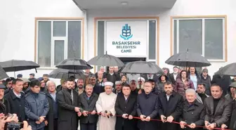 Adıyaman'ın Gerger ilçesine yeni yapılan cami ve taziye evinin açılışı yapıldı