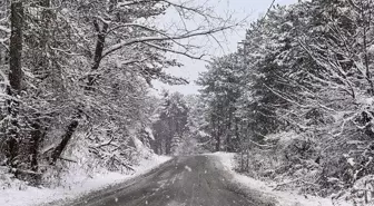 Kastamonu'da Yüksek Rakımlı Bölgelerde Kar Yağışı Etkili