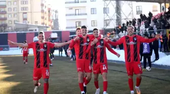 Vanspor FK, Serik Belediyespor'u 3-1 mağlup etti
