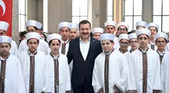Balıkesir Büyükşehir Belediye Başkanı Yücel Yılmaz, hafızlık mezuniyet törenine katıldı