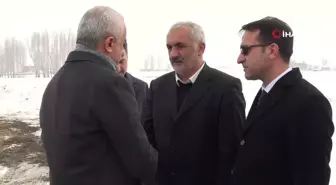 Muş Valisi Çakır, hain saldırıda yaralanan kahraman askerleri ziyaret etti