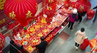 Çin Yeni Ay Yılı Hazırlıkları Devam Ediyor