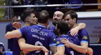 Arkas Spor Voleybol Takımı, Olympiakos'a konuk olacak