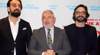 Ünlü Oyuncuların Başrolünde Olduğu Efsane Filminin Çorum'da Galası Yapıldı