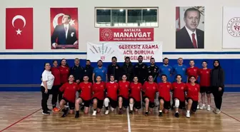 İşitme Engelliler Futsal Milli Takımı Antalya'da Kamp Yaptı