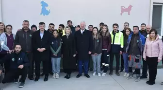 Hamza Dağ ve Haluk Levent Menemen Geçici Hayvan Bakımevi'ni ziyaret etti