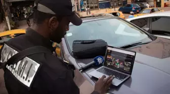 Kamerun polisleri AA'nın 'Yılın Kareleri' oylamasına katıldı