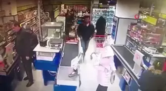 Kavurma ve pastırma çaldı: Rahat tavırları kameraya yansıdı