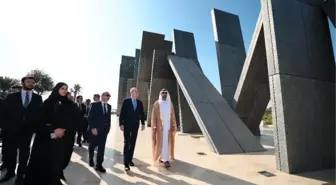 TBMM Başkanı Numan Kurtulmuş, Birleşik Arap Emirlikleri'nde Şehitlik Ziyareti Gerçekleştirdi